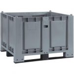 BRB Palettenbox mit 3 Kufen, LxBxH 1200x800x850 mm, stabile Großbox im ISO-Palettenformat.