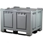 Logiplast Palettenbox mit Deckel LxBxH: 1200 x 1000 x 790 mm geschlossen mit 3 Kufen in grau, Deckel grau. Lebensmittelecht und für Tiefkühlung bis - 40 °C geeignet.